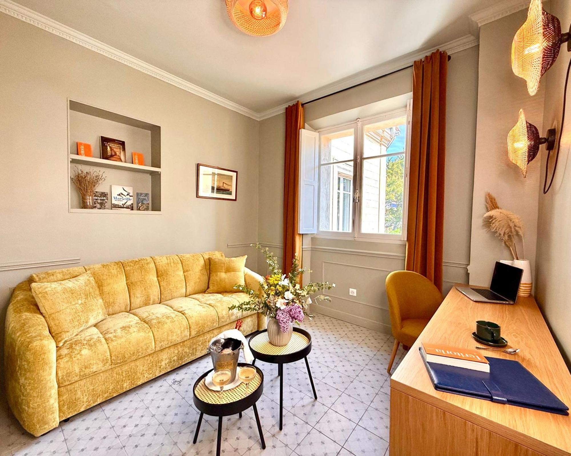 Boutique Hotel Chateau Beaupin Restaurant & Wellness Marseille Bagian luar foto